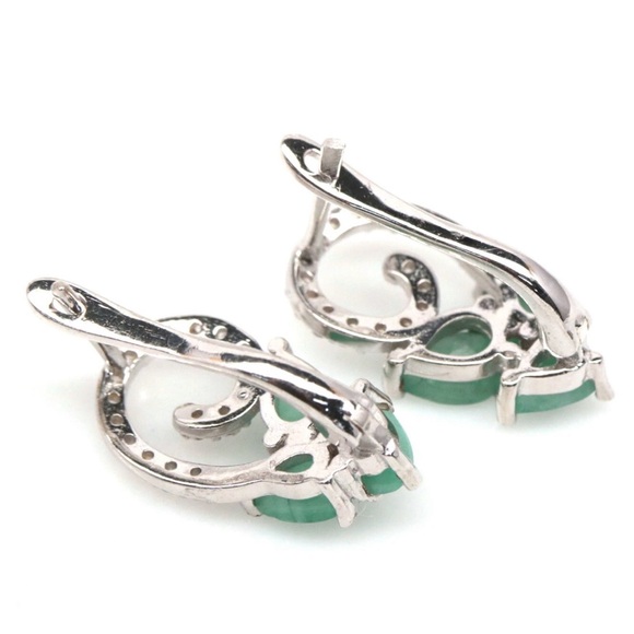 Elegant Silver and Emeralds Earrings - Picture 6 of 7